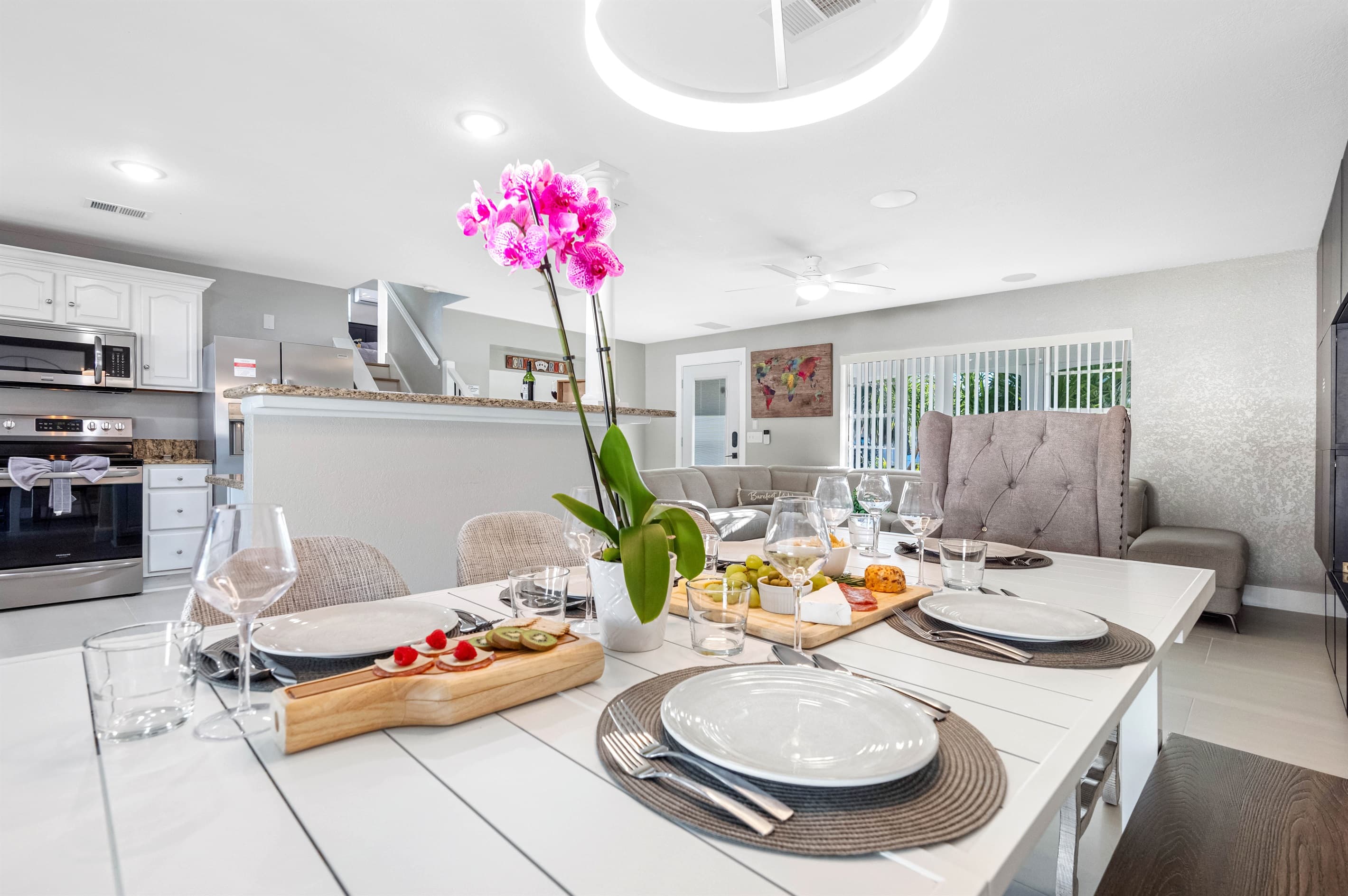 Emperor Rentals Urban Suite Downtown Tampa — Airbnb management company Tampa, airbnb property management companies